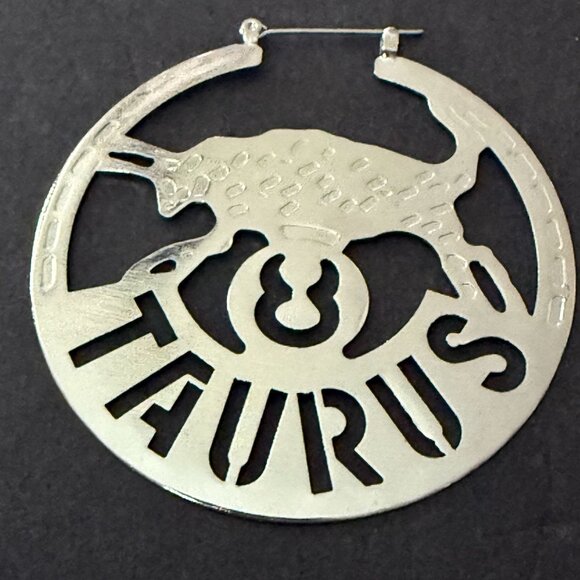 NOC Zodiac Taurus Earrings Silver Round Cutout Textured Design Astrology Jewelry - Picture 3 of 4